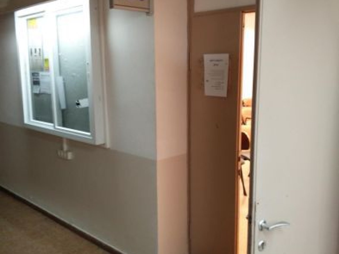 אוניברסיטת תל-אביב - נפתלי - מדעי החברה - חדר 205 - תמונה 1