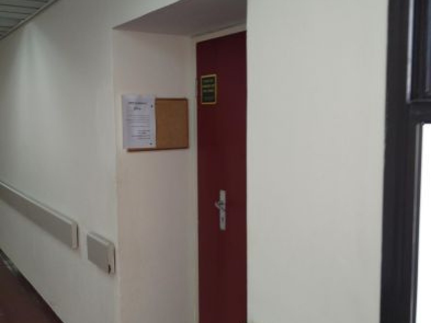 אוניברסיטת תל-אביב - שאפל - עבודה סוציאלית - חדר 125 - תמונה 1